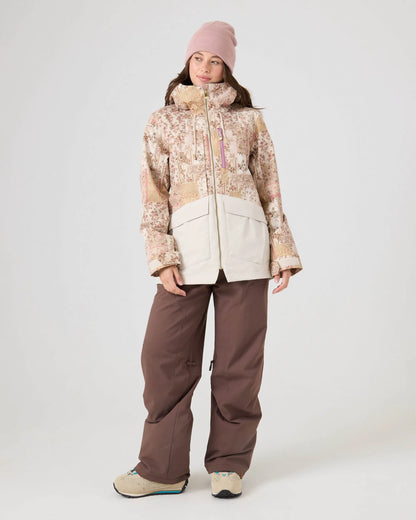Earthy Wahine