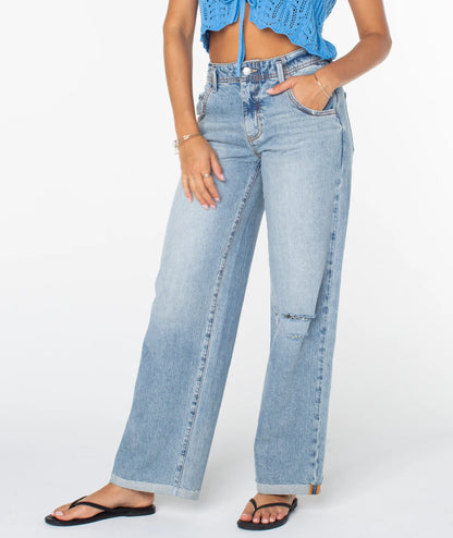 Surf Fin Denim Wash