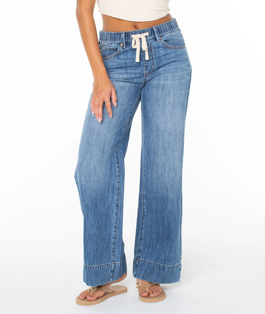 Zone Out Denim Wash