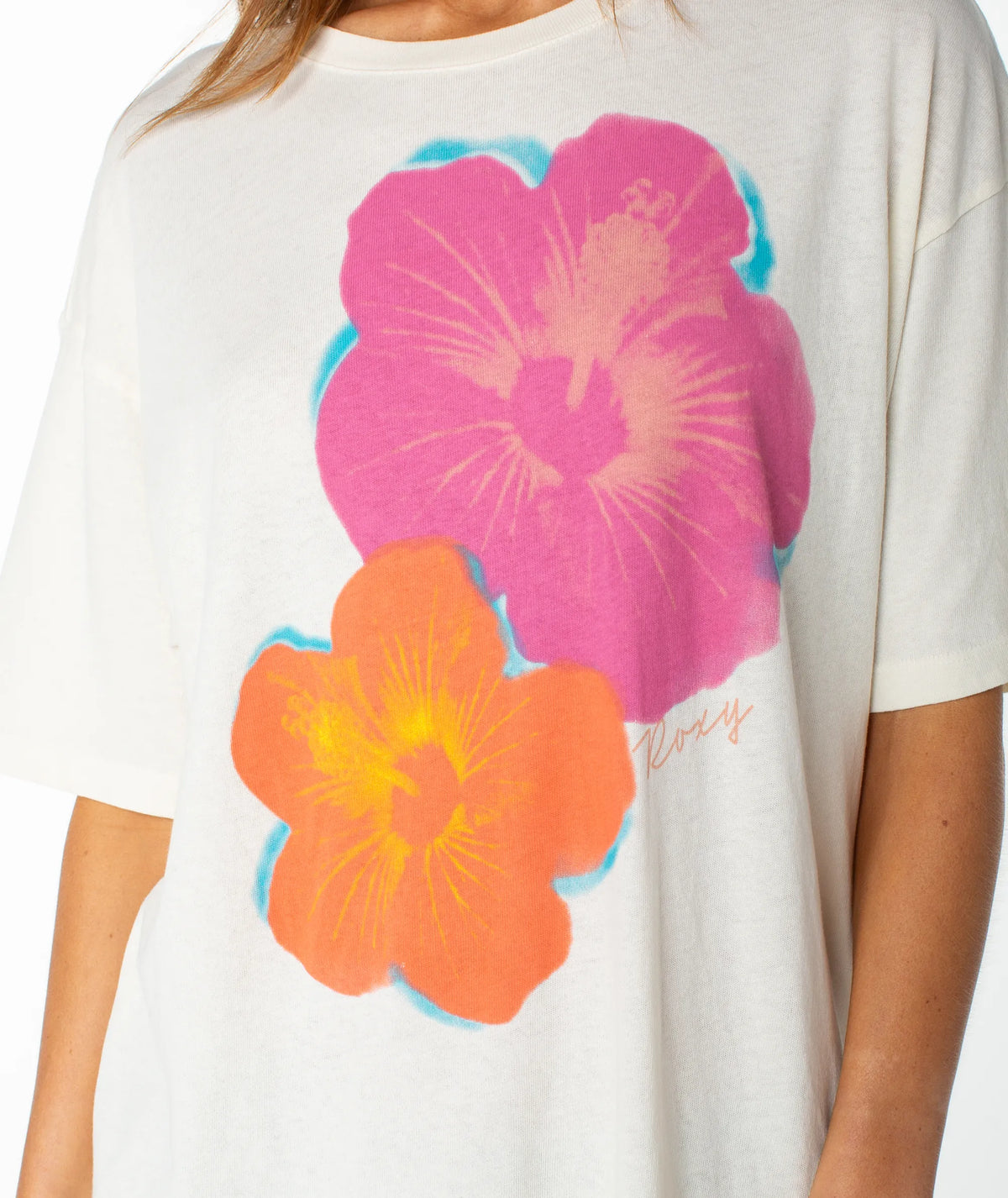Cloud Dancer Flower Glow